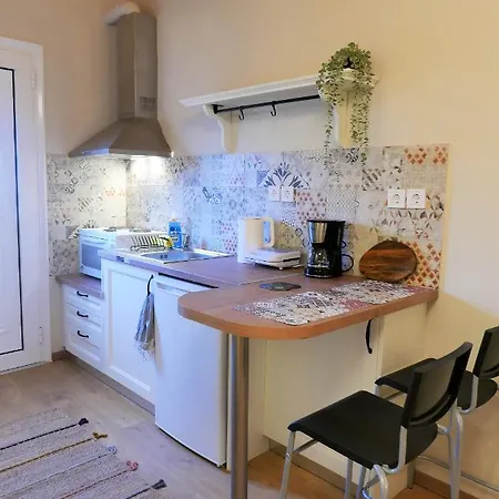 Fox Tale Apartament *
